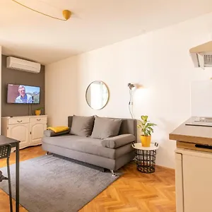  Apartment Pula City Accomodation Kroatien